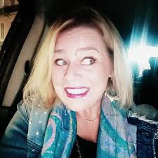 Claudia LABBÉ , 45 ans (TOULON, LOUVIERS, MONT SAINT AIGNAN)