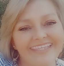 Nachos with pulled pork and white queso