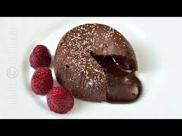 Prajitura „alba ca zapada sau „prajitura cu saligar (saligar=amoniac) face parte din amintirile cele mai gustoase din copilarie, e o reteta de prajitura simpla, ieftina si delicioasa. Jamila Cuisine Deserturi 3gp Mp4 Mp3 Flv Indir