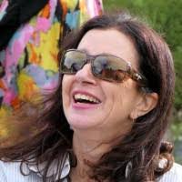 Amanda Mccluskey's Instagram, Twitter & Facebook