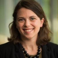 Elizabeth Agee's Instagram, Twitter & Facebook