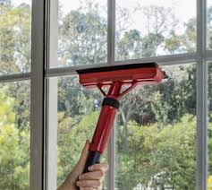 Freuen sie sich über längere akkulaufzeit, mehr platz und geschwindigkeit. Internal Window Cleaning Iclean Service