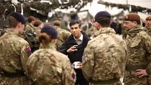 تقييم عسكري صادم.. هل فعلا أصبح الجيش البريطاني ضعيفا وغير قادر على حماية  البلاد؟ | سياسة | الجزيرة نت