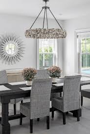 Transitional blue dining room has asian and coastal decor 5 photos. 55 Black And White Dining Room Decor Ideas Photos Home Stratosphere