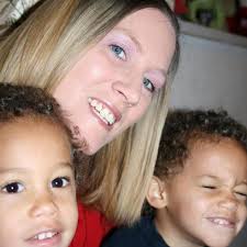 Rhonda Cowley's Instagram, Twitter & Facebook