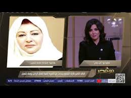 وأضافت عفاف شعيب، أن انفصالها عن زوجها رياض العريان، كان بسبب خيانته لها مع السكرتيرة. Ù…Ù† Ù…ØµØ± Ø¹ÙØ§Ù Ø´Ø¹ÙŠØ¨ ÙƒÙ„ Ù…Ø´Ù‡Ø¯ Ø¨ÙŠÙ†ÙŠ ÙˆØ¨ÙŠÙ† Ø§Ù„Ø±Ø§Ø­Ù„ ÙŠÙˆØ³Ù Ø´Ø¹Ø¨Ø§Ù† ÙÙŠ Ø§Ù„Ø´Ù‡Ø¯ ÙˆØ§Ù„Ø¯Ù…ÙˆØ¹ Ø§Ù„Ù…Ø®Ø±Ø¬ ÙŠØ­Ø· Ø¥ÙŠØ¯Ù‡ Ø¹Ù„Ù‰ Ù‚Ù„Ø¨Ù‡ Youtube