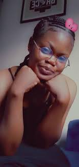 What do women find attractive in men?