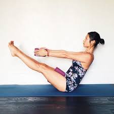 Paripurna Navasana Joga Yoga