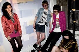 The duo consisted of jesper junior mortensen (vocals, guitar, keyboards, bass guitar, drums, percussion) (born 7 february 1979) and jeppe senior laursen (vocals, programming) (born 25 december 1977). Exclusive Ex Junior Senior Man Rocks Out Spin