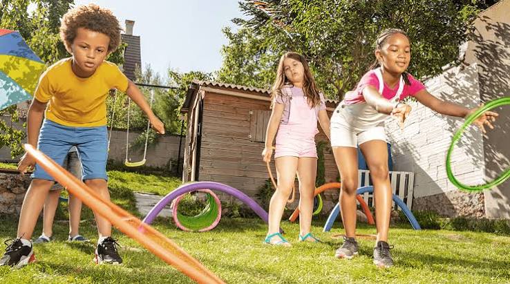 Spring is Here! 8 Fun Games You Can Play in Your Backyard - Bimi Boo