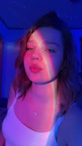 Lacy Henson's Instagram, Twitter & Facebook