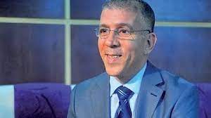 بابا آدم که فیل گوش و آراقیطون نیز نامیده می شود گیاهی است علفی و دوساله که ارتفاع ساقه آن تا ۱/۵ متر می رسد. Ø¶Ø­ÙƒÙ‡ Ø­ÙÙŠØ¸ Ø¯Ø±Ø§Ø¬ÙŠ