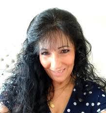 Linda Miko's Instagram, Twitter & Facebook