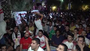 Al ahly play zamalek for egypt super cup in abu dhabi. Egypt Fans Pack Cafes To Watch Zamalek Set Up All Egyptian African Champions League Final Video Ruptly