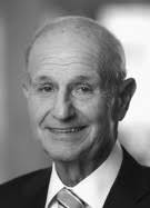 SCHOOL OF DENTAL MEDICINE COMMENCEMENT