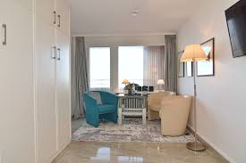 Die insgesamt 90 strandhäuser des ferienparks befinden sich in direkter strandlage an der nordsee im norden hollands. Haus Am Meer Whg 66a Seeseite Ferienwohnung In Westerland Mit Meerblick Balkon Und Wlan
