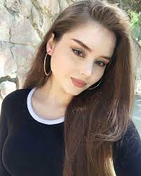 قصه حقيقه راح ابلش بيها راح تحبوها كلش هواي راح تكون اكشن وحب وراح قصصعامة قصص عامة amrea in 2021 beautiful blonde girl blonde girl selfie stylish girl images