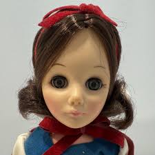 Vintage Doll Snow White 11.5"