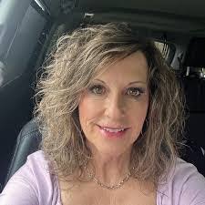 Katie Hackbarth's Instagram, Twitter & Facebook