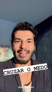 Quem disse que o mundo é perto? , Trecho de “História do Marujo”, página  135 do Voz ao verbo. Comenta EU QUERO que envio o link dos meus livros por  mensagem pra você ❤️🌊