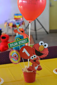 Elmo Table Decoration Center Piece Made By Belindarooff Elmo Birthday Party Boy Sesame Street Birthday Party Sesame Street Birthday