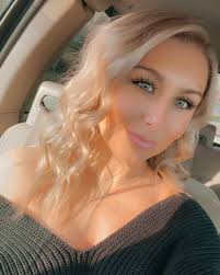 Francesca Moore (@francescamoore) • Instagram photos and videos