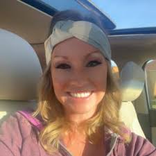 Darcie Cook's Instagram, Twitter & Facebook