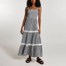 You can wear them both in winter and summer as it is a wearable pattern for both seasons. Black Gingham Lace Trim Maxi Dress River Island