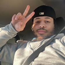 Russell James (@russell_wx)