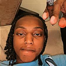 Welcome your new sex offender neighbor. Herman Duquon Curry, DOB:  05/15/1982 Recently moved to 5200 block of Vincent Avenue North,  Minneapolis, MN 55430 This offender is NOT wanted. Expired from court  imposed