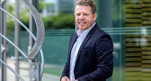 Browse 378 axel kahn stock photos and images available, or start a new search to explore more stock photos and. Axel Kahn Habe Wahnsinnig Bock Auf Diese Aufgabe