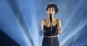 Here's the 10 countries who are through to the eurovision 2021 finals along with the big five and the netherlands. Xzxks1s5bbyvim