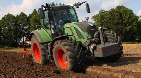 Fendt 724 Tractor