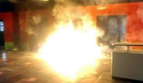 En conjunto con especialistas y técnicos, autoridades del metro se encuentran realizando un recorrido en el área de vías afectadas para reanudar el servicio a. Reportan Incendio En Estacion Indios Verdes Del Metro Nacional W Radio Mexico