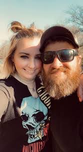 Jessica Heyer's Instagram, Twitter & Facebook