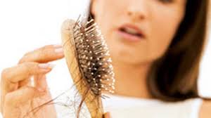 Ni lah yang saya nak bagi 3 tanda anda mengalami rambut gugur yang serius. Rambut Rontok Berlebihan Bisa Jadi Tanda Penyakit Ini Dari Kelenjer Tiroid Hingga Lupus Tribun Bali