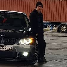 Sinan gümüş is a german professional footballer who plays as a forward for turkish süper lig club fenerbahçe. Sinan Gumus Home Facebook