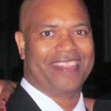 Leonard Mccormick's Instagram, Twitter & Facebook