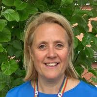 100+ Profile mit dem Suchbegriff „Bramley.“