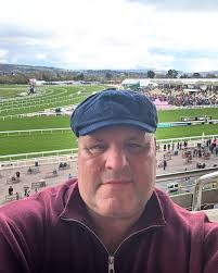 Just a couple of good looking geezers at Cheltenham. Coral bosh