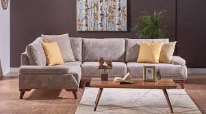 Geçmişte küçük odalar için duvara monte edilen sedir tarzı koltuk modelleri mevcuttu. Kucuk Salonlar Icin Ideal Kose Koltuk Modelleri Koltuk Markalari