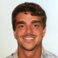 700+ perfiles de «Jose Reina»