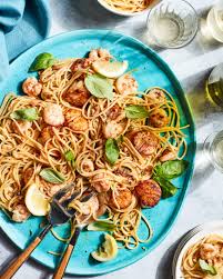 A classic, easy seafood pasta made using a seafood marinara mix: Summer Seafood Pasta With White Wine Sauce What S Gaby Cooking