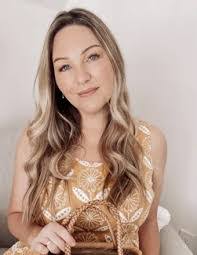 Jessica Walczak's Instagram, Twitter & Facebook