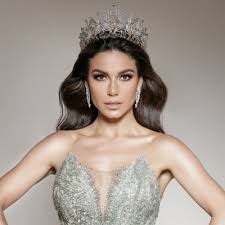 Here are 13 more things about her: Ljpxymu5niwbbm