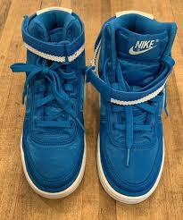 The sneaker sports a bright blue nylon upper that is a white swoosh and midsole complete the look. Nike Vandal High Supreme Gs Ah5253 400 Ah5253 400 Blue Orbit Sz 5 Youth Footwear Turfs Indoor Sneakers Training