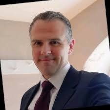 Karl Weldon's Instagram, Twitter & Facebook