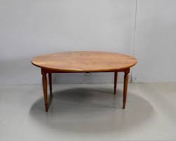 8 with two 17 extension leaves. Large Antique Oval Extendable Blonde Ash Extendable Dining Table For Sale At Pamono
