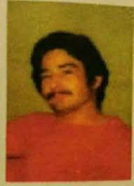 Can someone colorize and brighten old family photo?