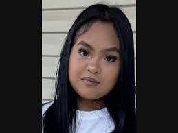 Sophia Thach's Instagram, Twitter & Facebook